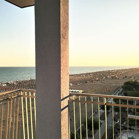 Condominio Bel Sole Bibione Eksteriør billede